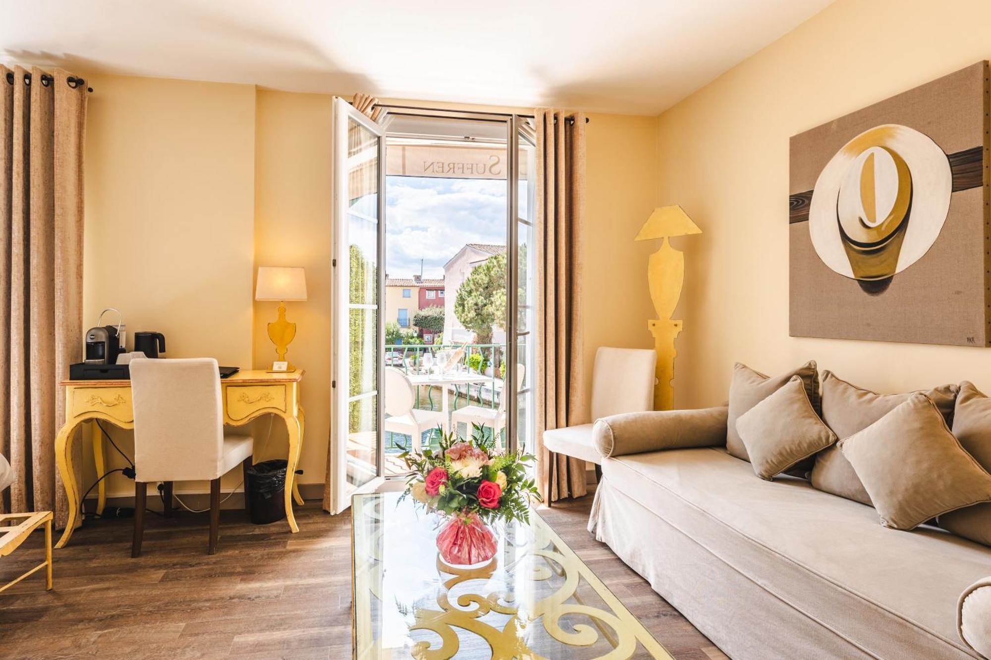 Le Suffren Hotel Grimaud Εξωτερικό φωτογραφία