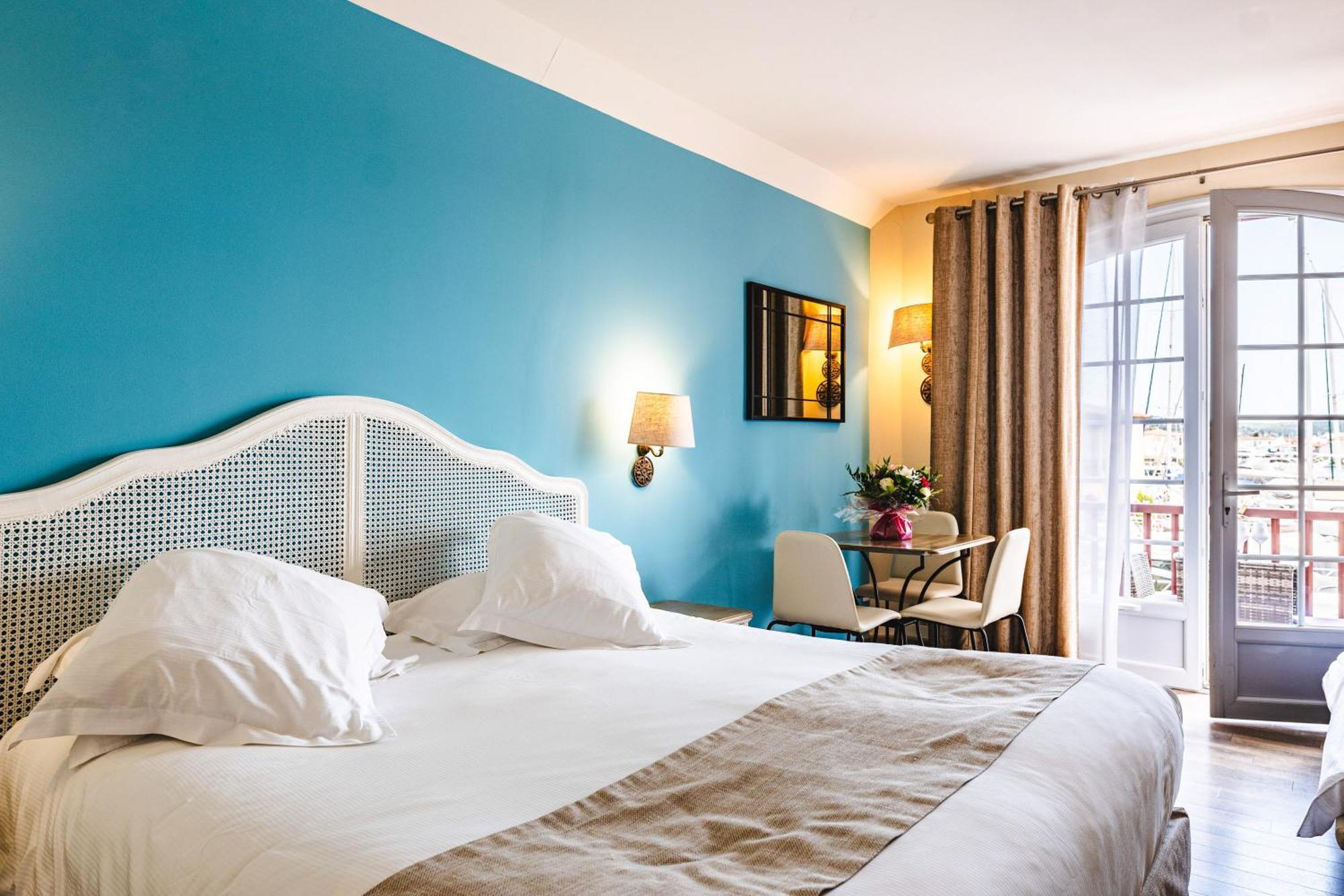 Le Suffren Hotel Grimaud Εξωτερικό φωτογραφία